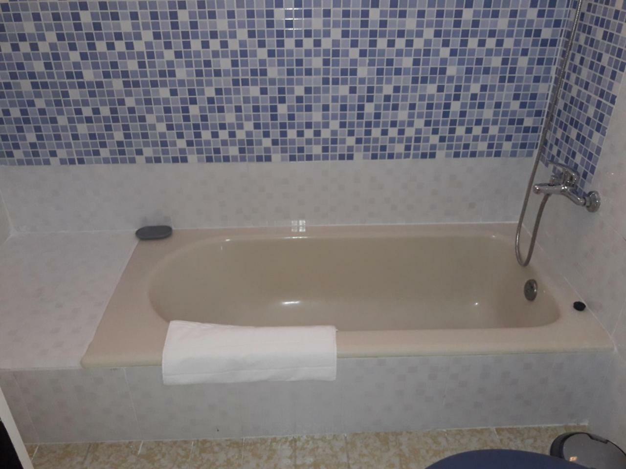 Hotel Casa Jardin Асунсьон Экстерьер фото