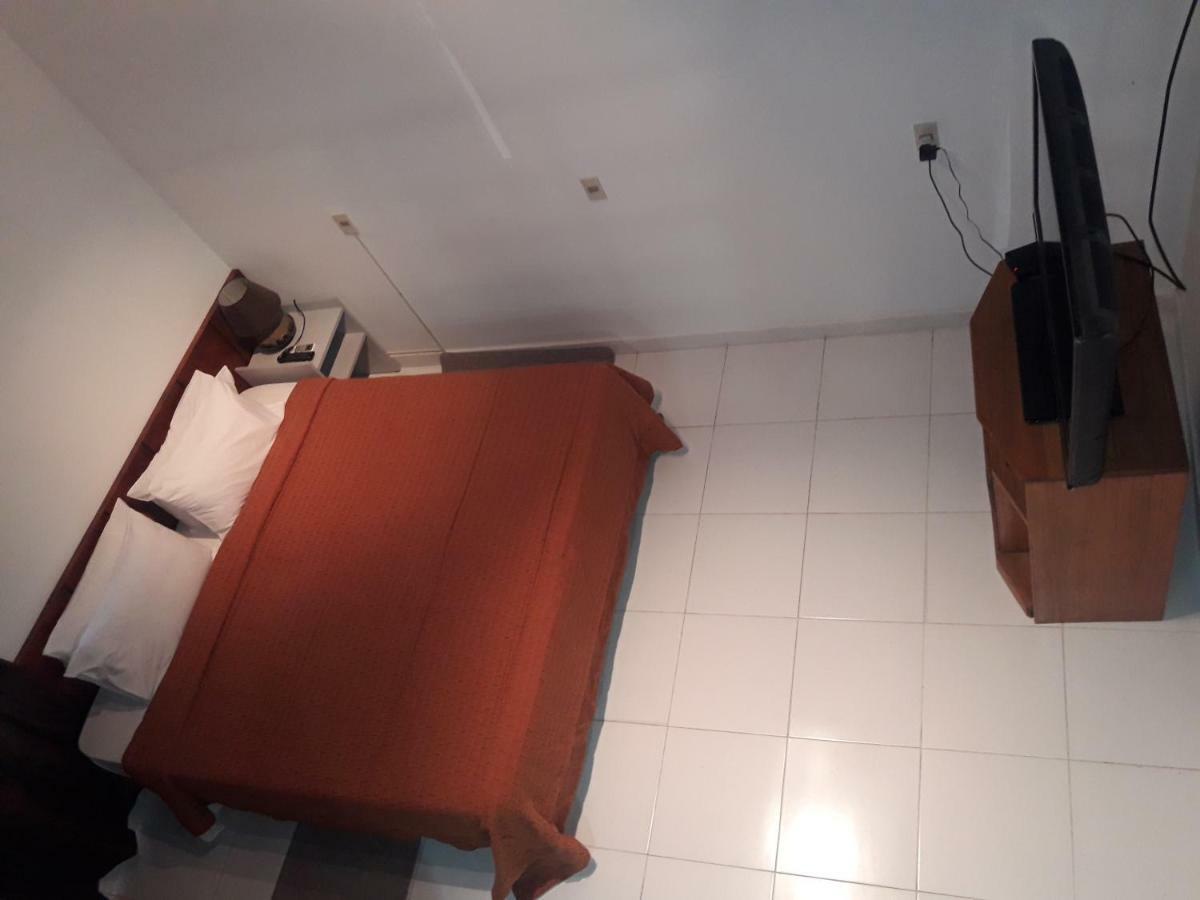 Hotel Casa Jardin Асунсьон Экстерьер фото