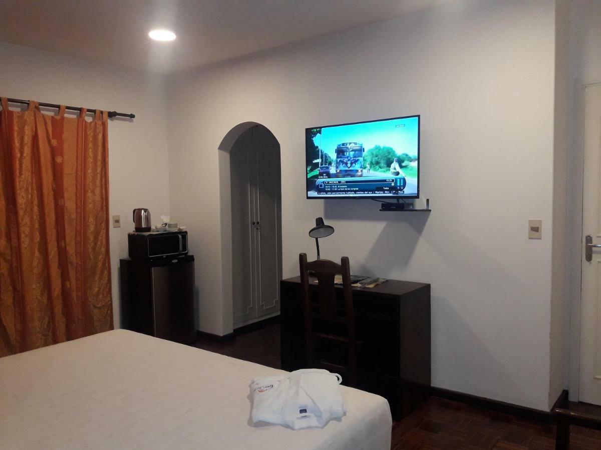 Hotel Casa Jardin Асунсьон Экстерьер фото